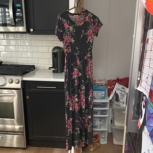 12 Pm By Mon Ami Black and Pink Floral Maxi Dress